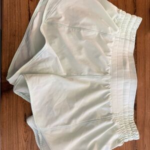 Women's mint hottie hot high rise lined shorts lululemon 6